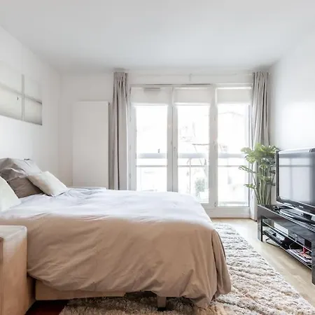 Cosy/la Defense 15min Walking15 Min Champs Elysees Lejlighed Puteaux